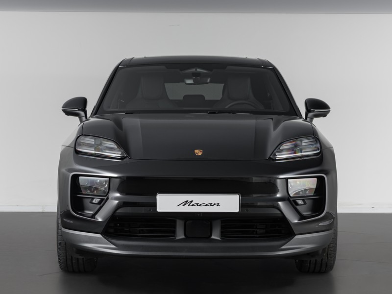 Porsche Macan 4
