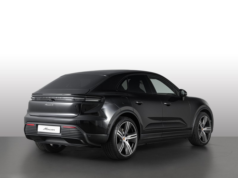 Porsche Macan 4