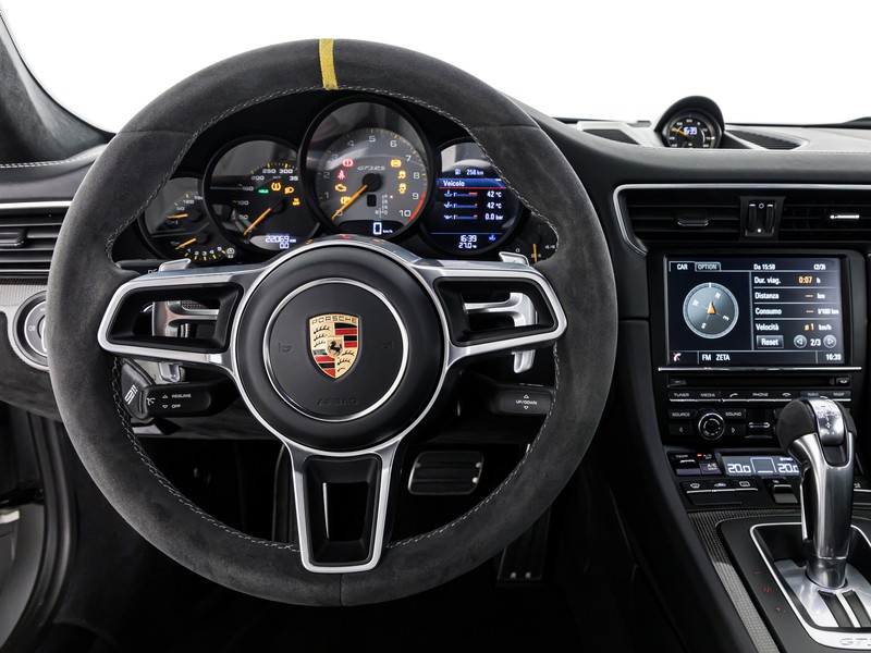 Porsche 911 coupe 4.0 gt3 rs auto