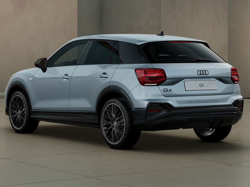 Audi Q2 35 2.0 tdi identity black s-tronic