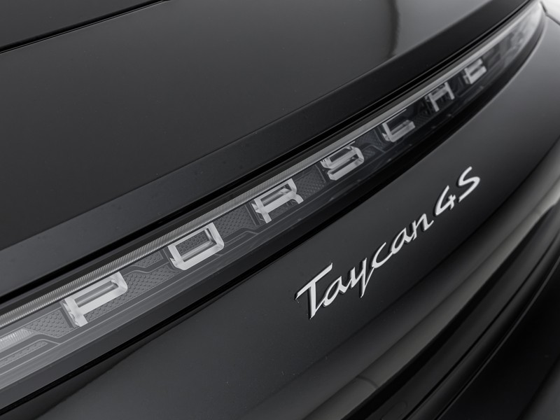 Porsche Taycan cross turismo 4s 5p.ti