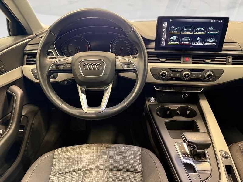 Audi A4 avant 30 2.0 tdi mhev business 136cv s-tronic