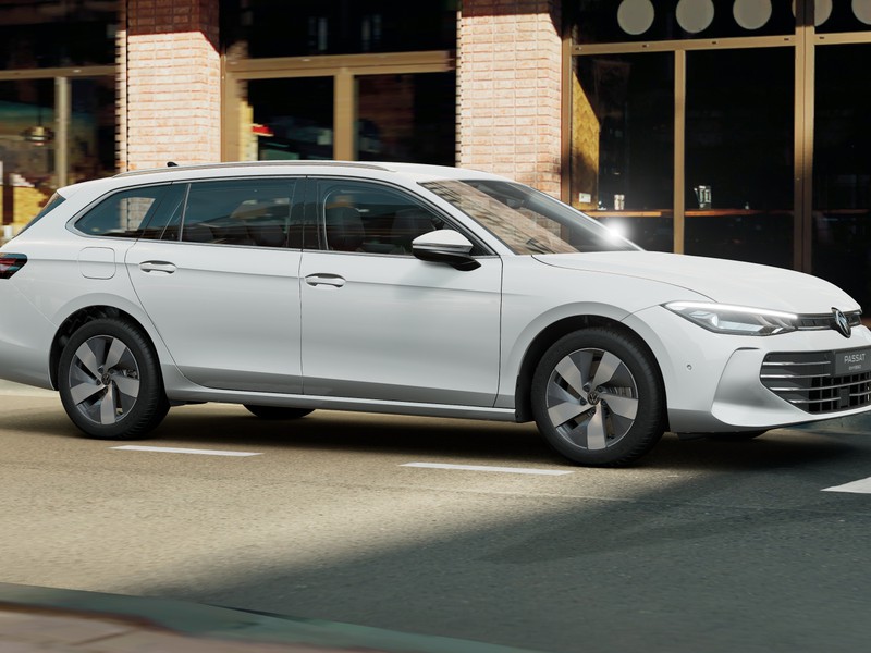 Volkswagen Passat 1.5 tsi ehybrid business 204cv dsg