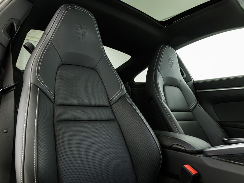 Porsche 911 Carrera 4S