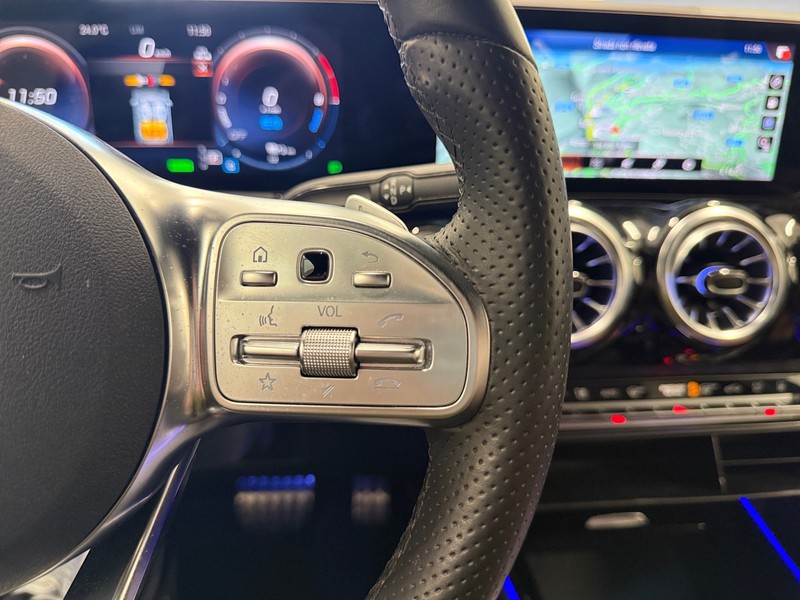 Mercedes-Benz GLA 250 e phev (eq-power) premium auto