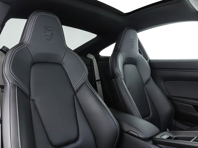 Porsche 911 coupe 3.0 carrera 4 gts auto