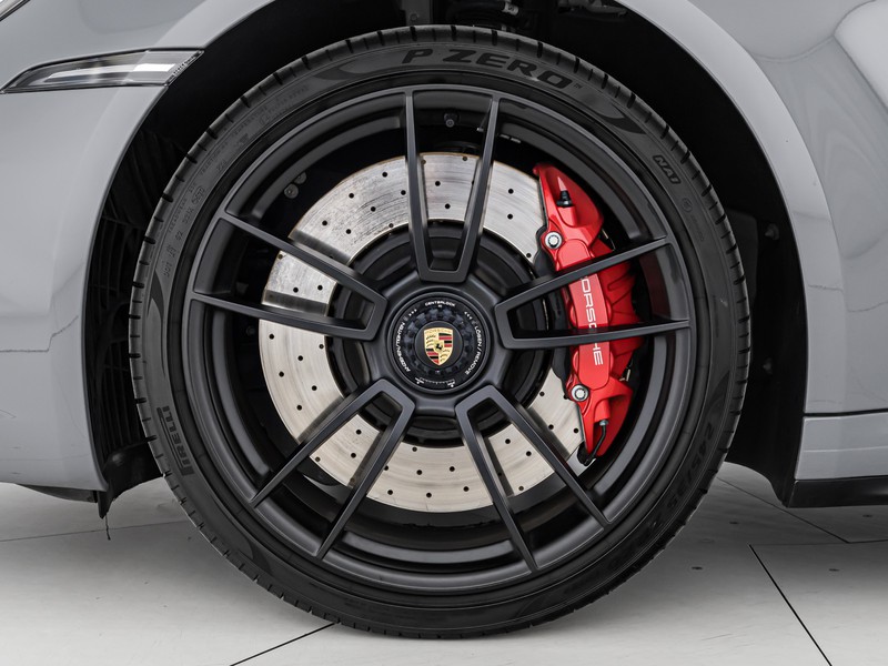 Porsche 911 coupe 3.0 carrera 4 gts auto