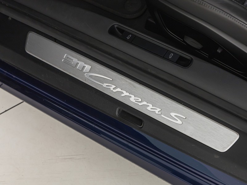 Porsche 911 coupe 3.0 carrera s auto