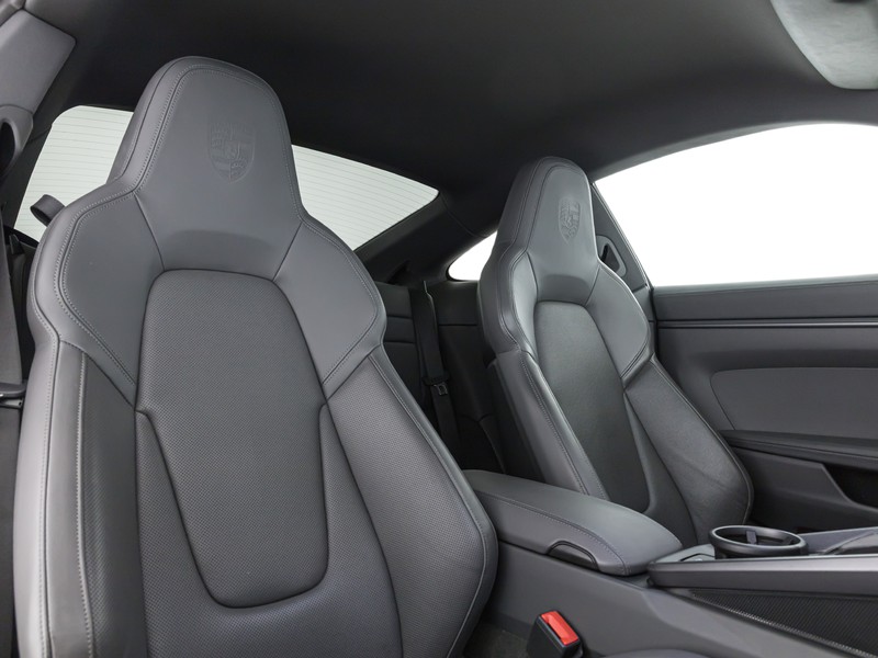 Porsche 911 coupe 3.0 carrera s auto