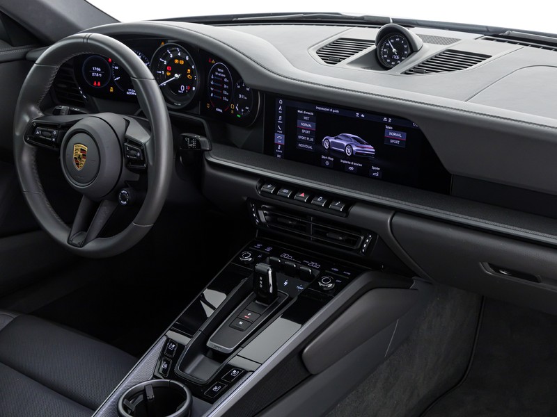 Porsche 911 coupe 3.0 carrera s auto