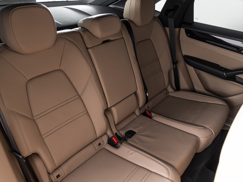 Porsche Cayenne coupe 3.0 e-hybrid tiptronic