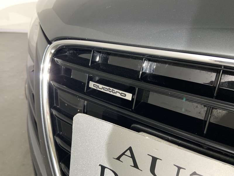 Audi R8 4.2 v8 fsi quattro s-tronic
