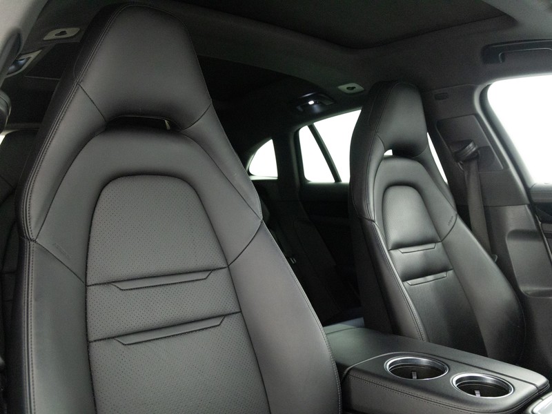 Porsche Panamera sport turismo e-hybrid