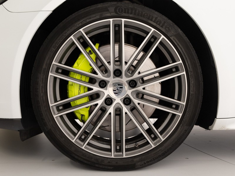 Porsche Panamera sport turismo e-hybrid
