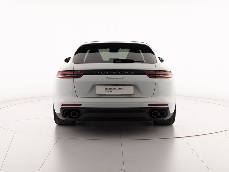 Porsche Panamera sport turismo e-hybrid
