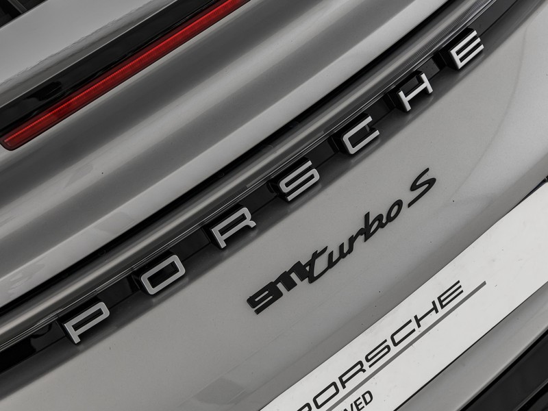 Porsche 911 coupe 3.7 turbo s auto