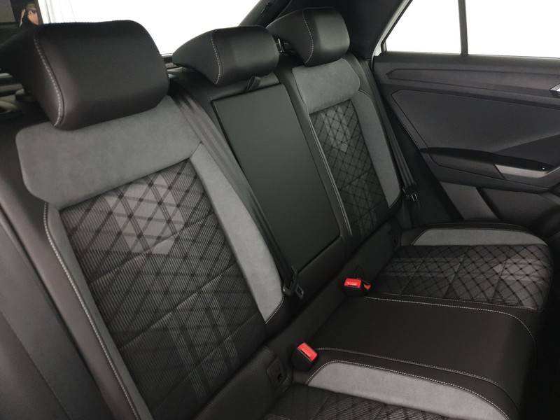 Volkswagen T-Roc 1.5 tsi r-line plus dsg