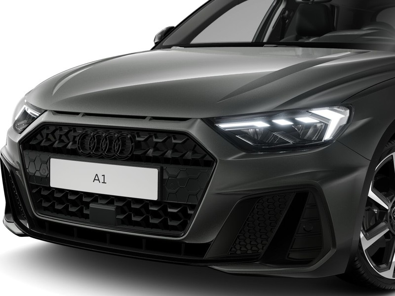 Audi A1 sportback 30 1.0 tfsi identity black 110cv