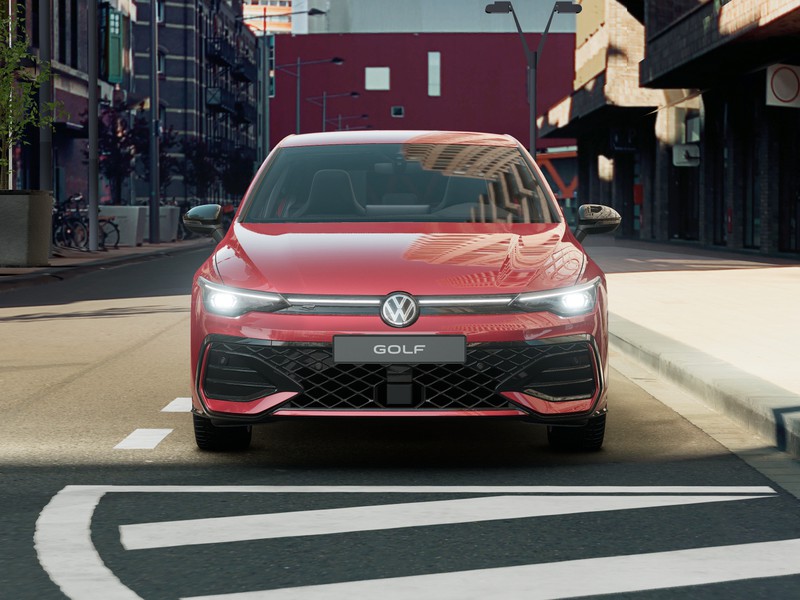 Volkswagen Golf 2.0 tdi r-line plus 150cv dsg