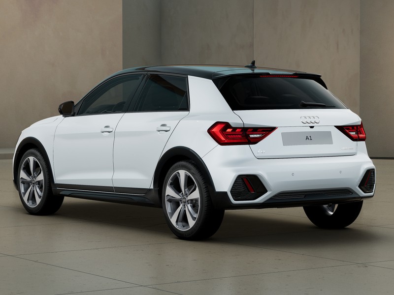 Audi A1 allstreet 30 1.0 tfsi identity contrast 116cv