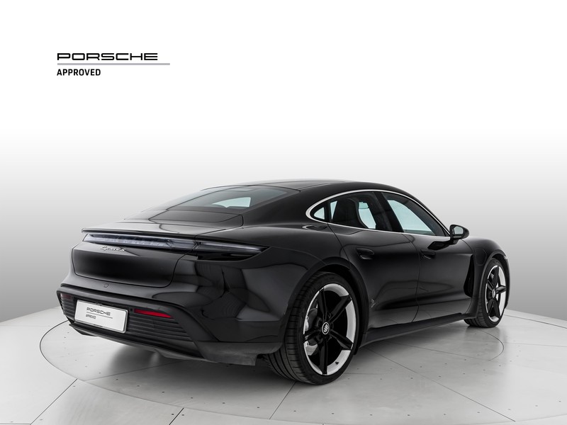 Porsche Taycan 4s