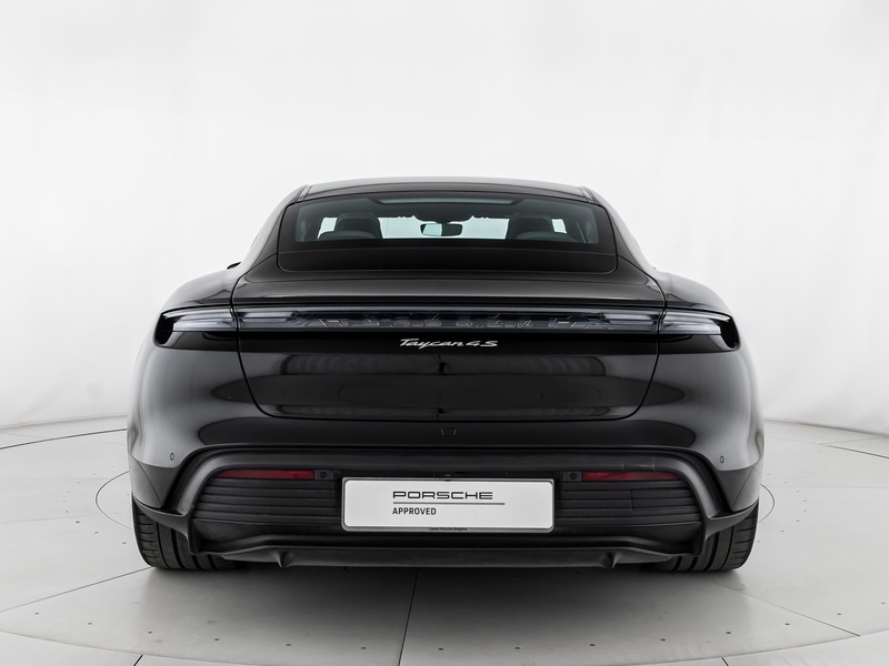 Porsche Taycan 4s