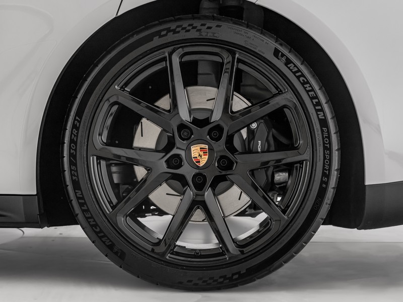 Porsche Panamera 4 E-Hybrid