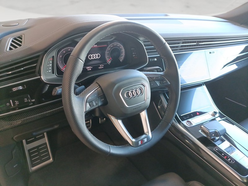 Audi SQ8 s4.0 tfsi sport attitude quattro tiptronic