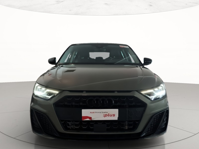 Audi A1 sportback 30 1.0 tfsi identity black 110cv