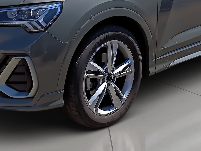 Audi Q3 sportback 35 1.5 tfsi mhev s line edition 150cv s-tronic