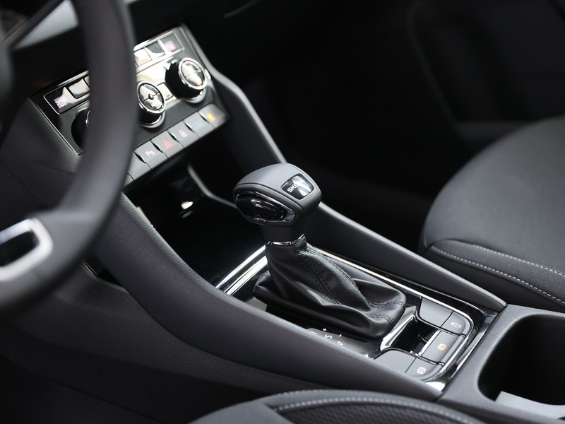 Skoda Karoq 1.5 tsi style dsg