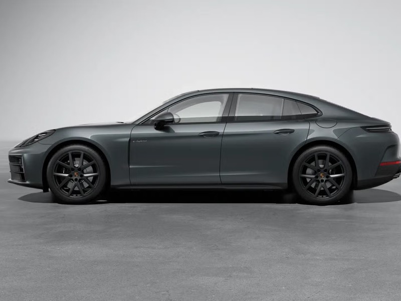 Porsche Panamera 4 E-Hybrid