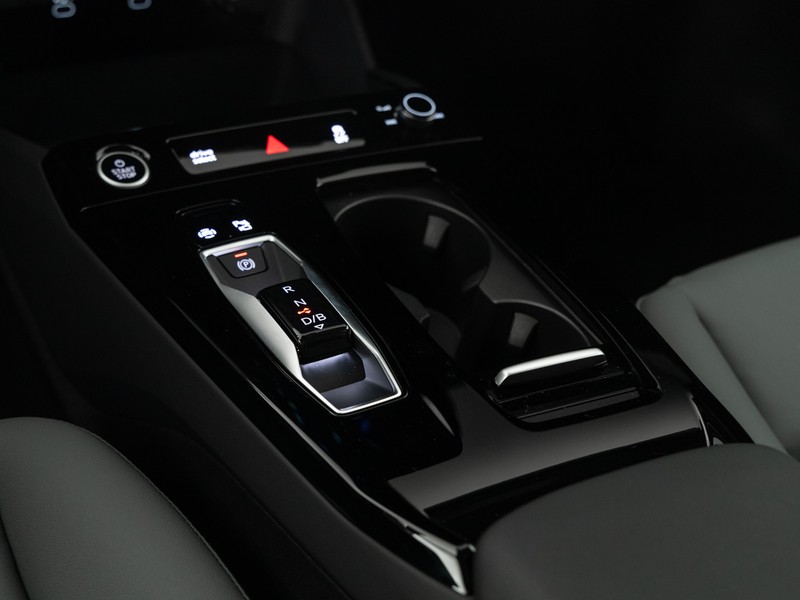 Audi A6 e-tron sportback e-tron business advanced 286cv