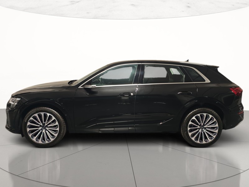 Audi Q8 e-tron 55 s line edition quattro