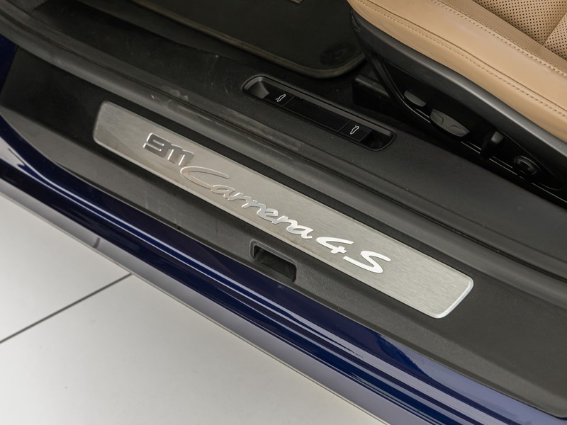 Porsche 911 cabrio 3.0 carrera 4s auto