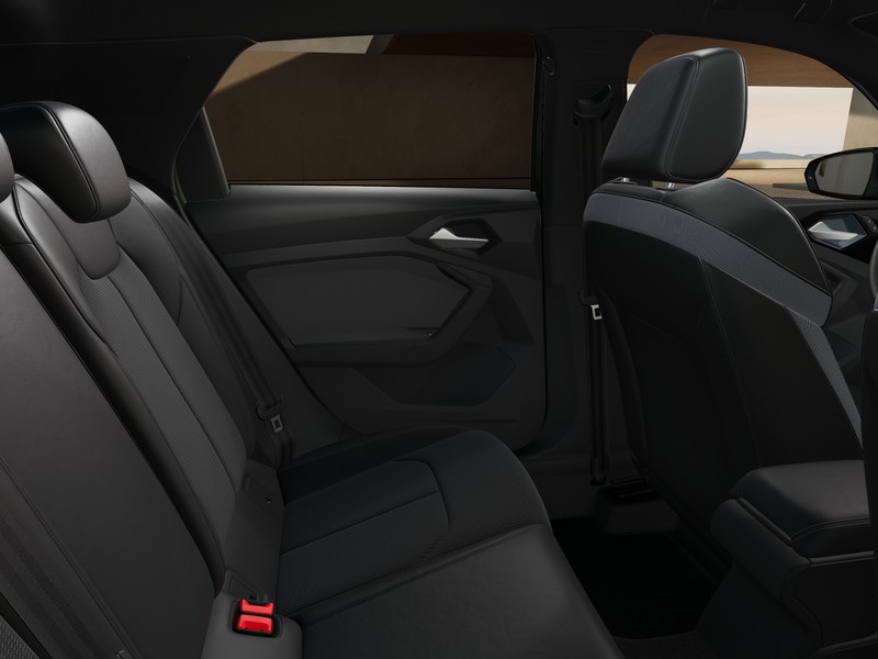Audi A1 sportback 30 1.0 tfsi identity black 116cv s-tronic