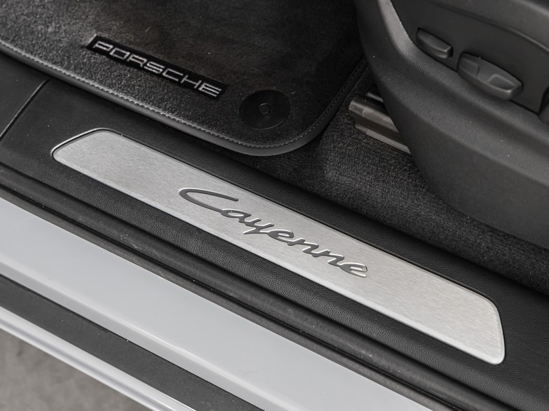 Porsche Cayenne E-Hybrid Coupé