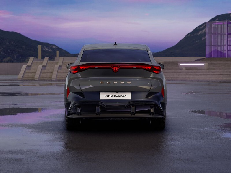Cupra Tavascan 77kwh endurance immersive rwd