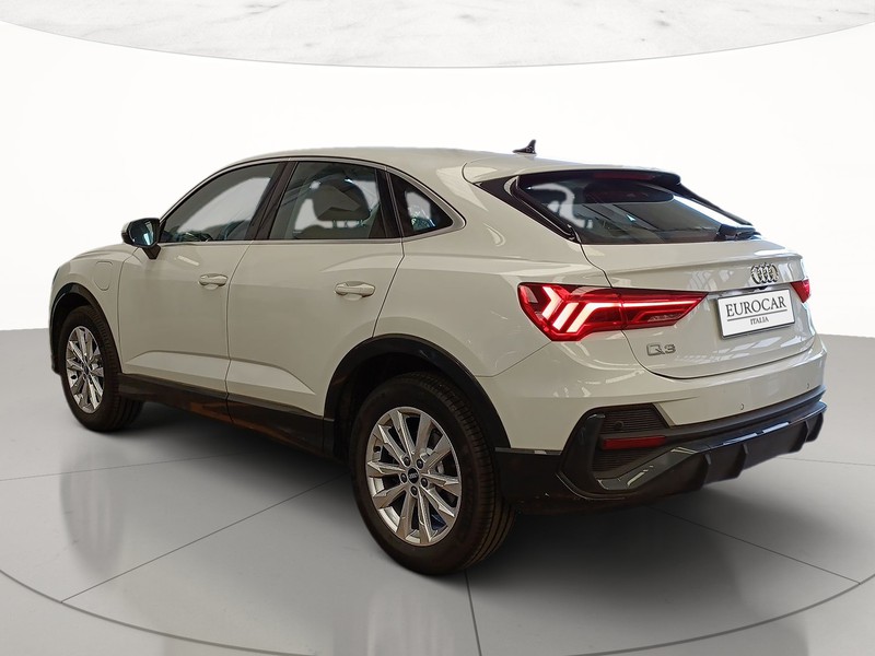 Audi Q3 sportback 45 1.4 tfsi e business plus s-tronic