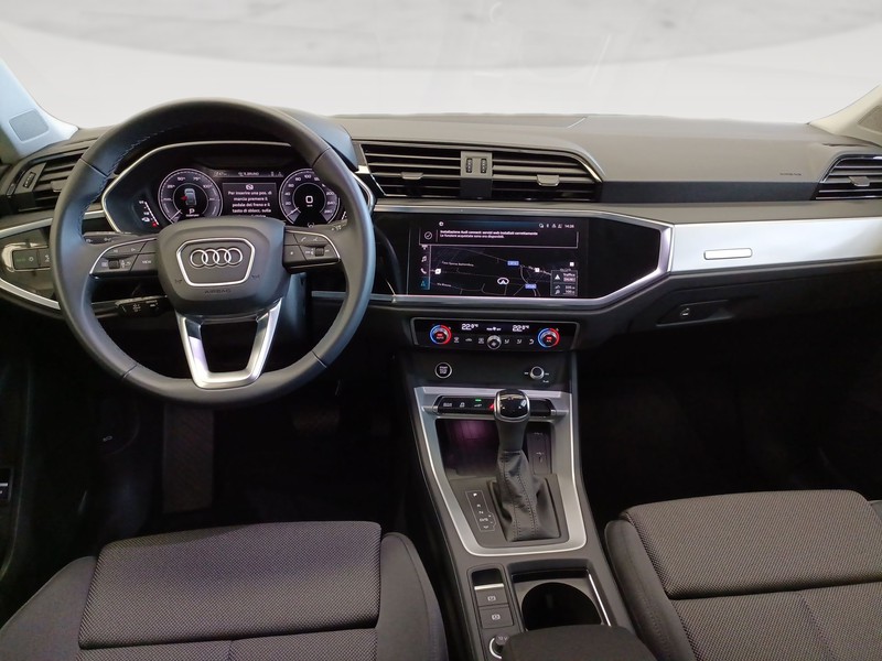 Audi Q3 sportback 45 1.4 tfsi e business plus s-tronic