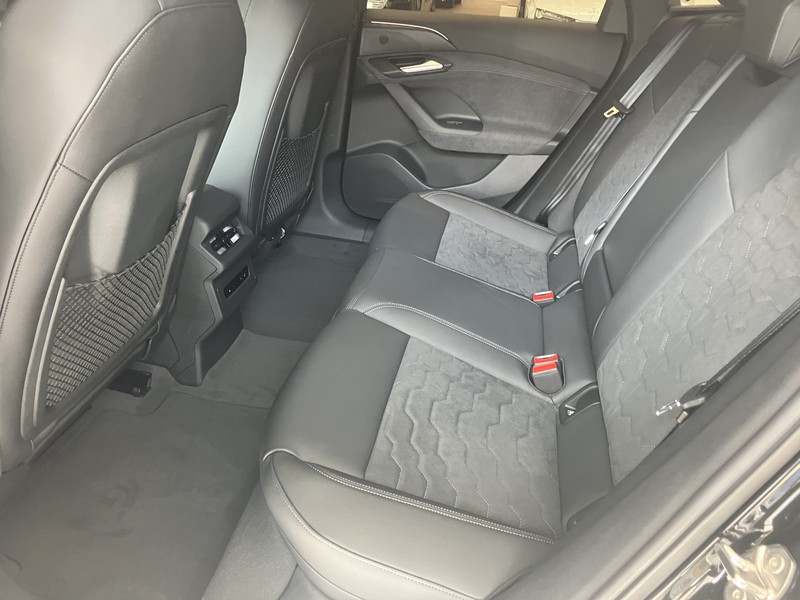 Audi A6 e-tron avant e-tron performance business advanced 367cv