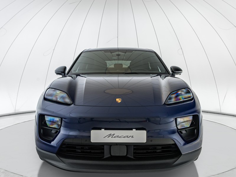 Porsche Macan 4