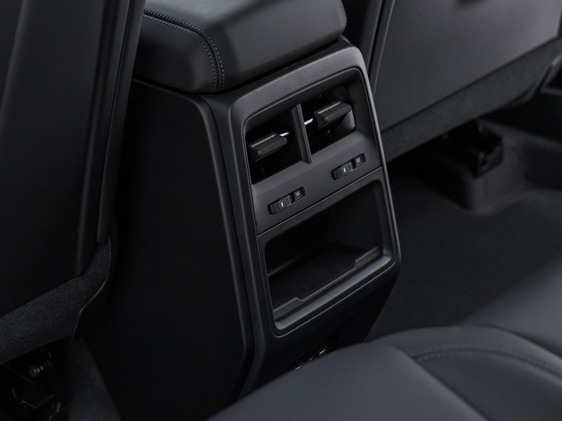 Porsche Macan 4