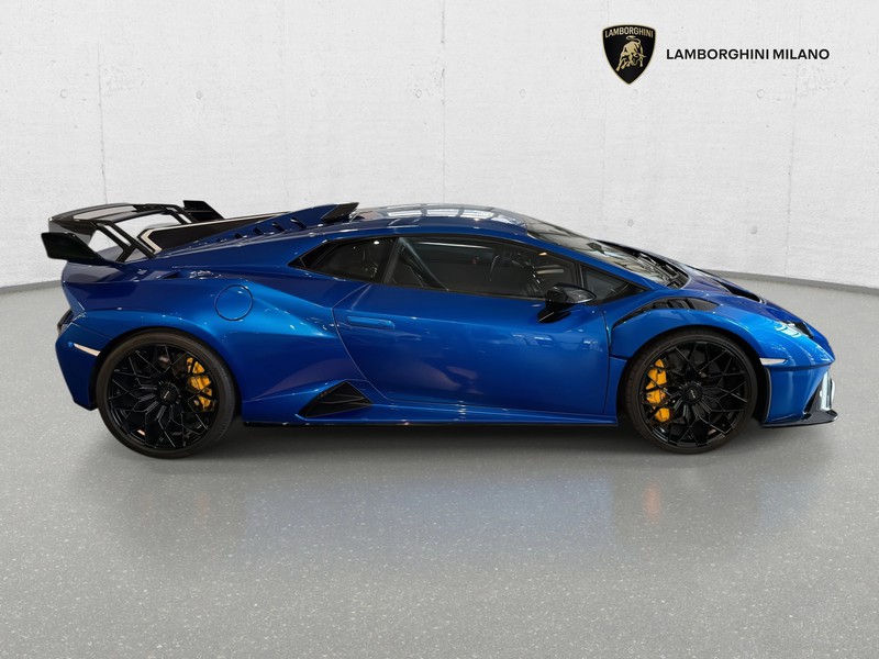 Lamborghini Huracan coupe 5.2 sto 640cv rwd
