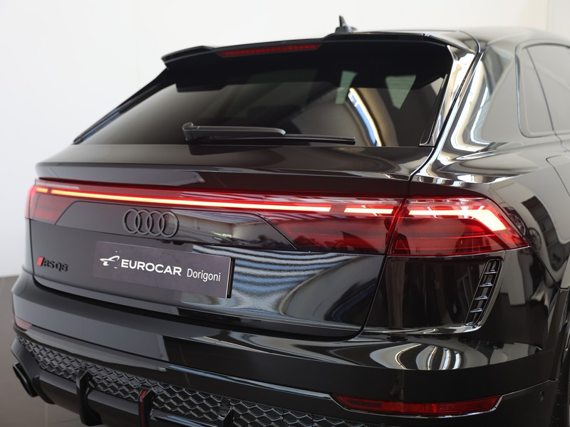 Audi RSQ8 rs 4.0 mhev 48v 600cv tiptronic