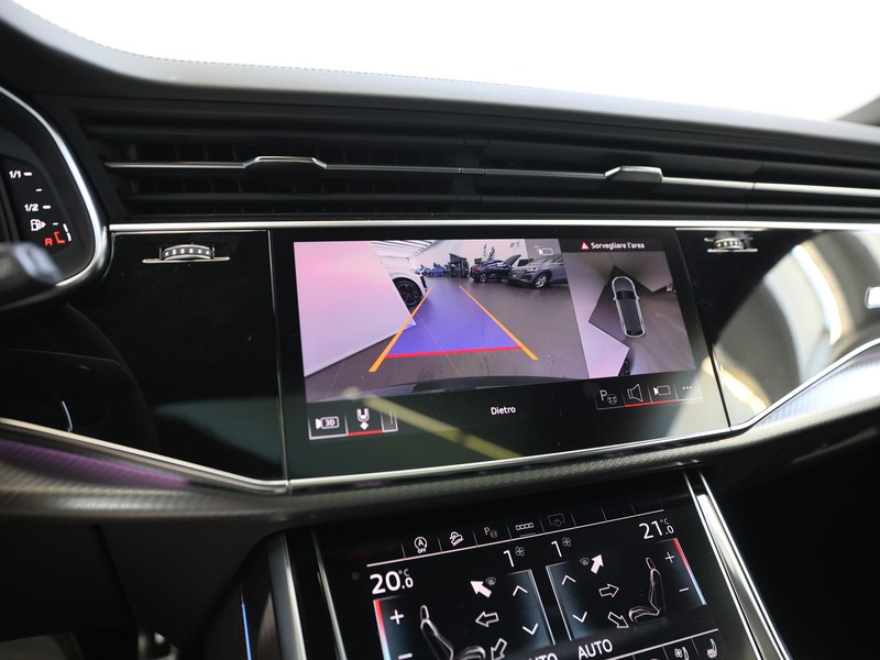 Audi RSQ8 rs 4.0 mhev 48v 600cv tiptronic