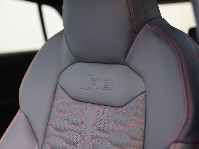 Audi RSQ8 rs 4.0 mhev 48v 600cv tiptronic