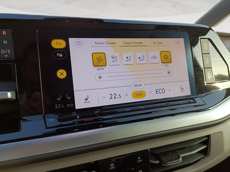 Volkswagen VIC T7 Multivan 1.4 tsi eh style dsg 7p.ti