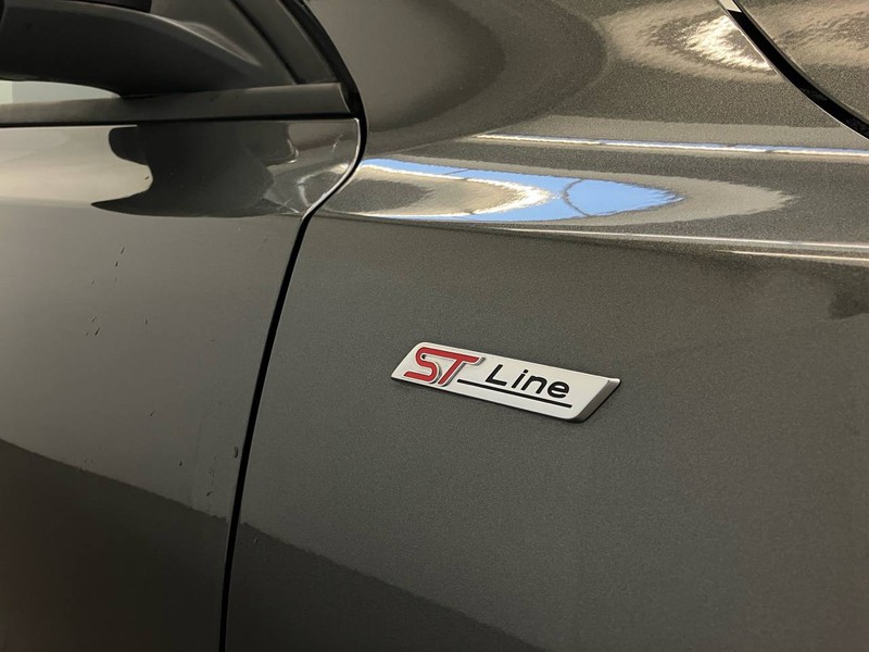 Ford Focus 1.0 ecoboost h st-line design 125cv