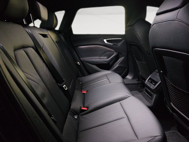 Audi A5 avant 2.0 tfsi s line edition 204cv s-tronic